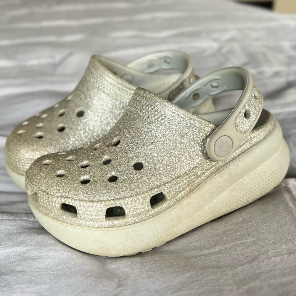 Girls silver glitter platform crocs 11